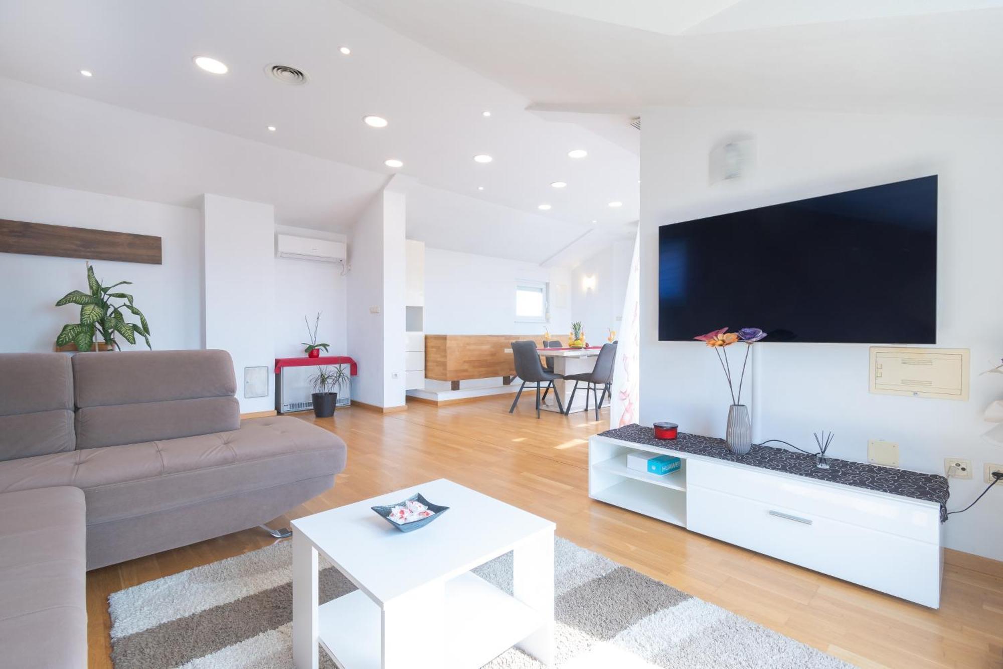 Holiday House With A Parking Space Zadar - 11744 Номер фото